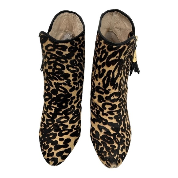 Louise et Cie Zirelle Leather Calf Hair Animal Print Cylinder Heel Booties 10/42 - Picture 4 of 15